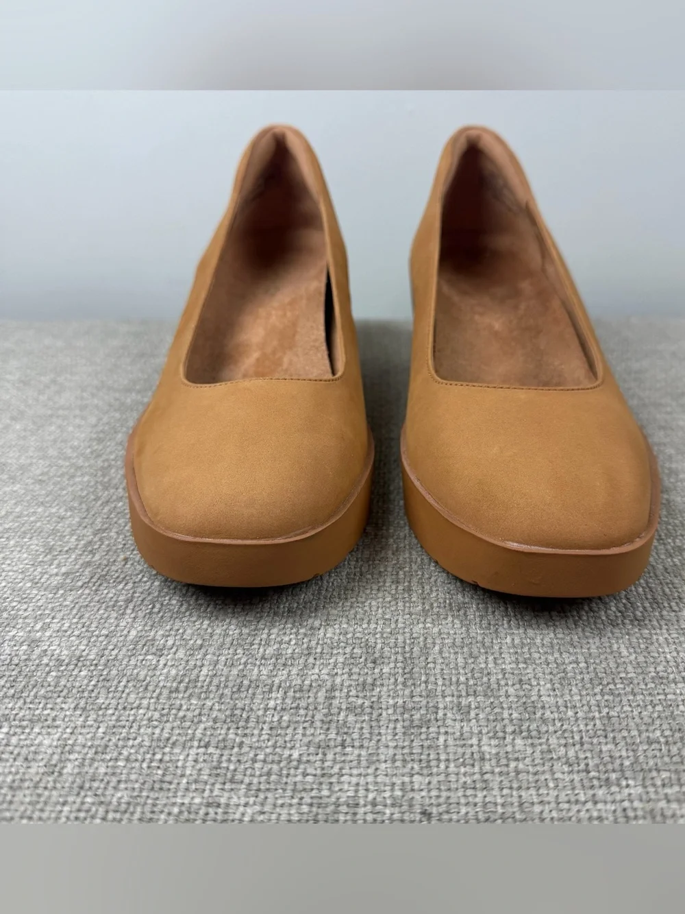 Vionic Sereno Womens Wedge Heel Comfort Pump Tan Suede Size 9 Office Career